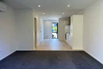 7/27 Price Crescent, Mount Wellington