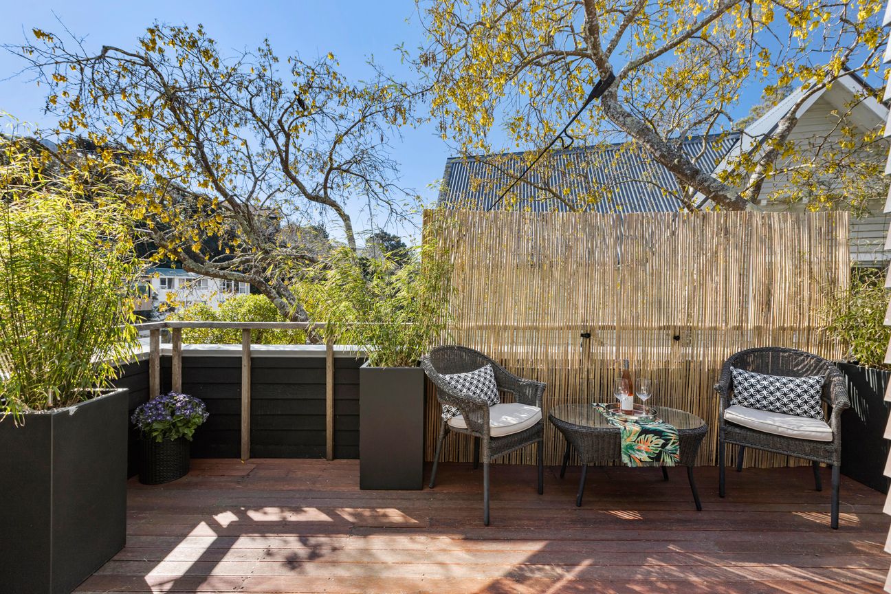 LOW MAINTENANCE LIVING IN A PREMIUM LOCATION - Ansicht 2