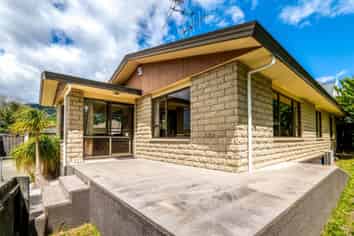 6 Hunter Avenue, Richmond