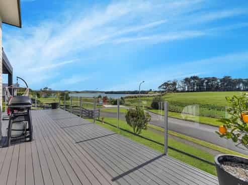 15A Goble Road, Clarks Beach