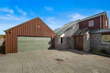 107 Pages Road, Allenton