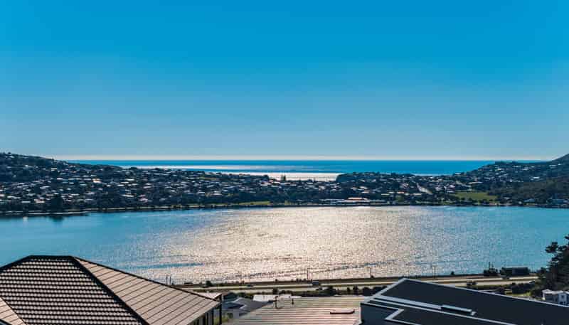 71 Queen Charlotte Drive, Aotea