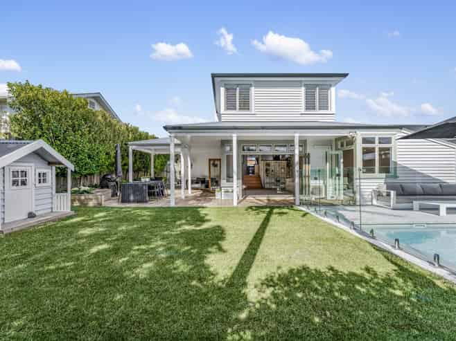 2A Egremont Street, Belmont