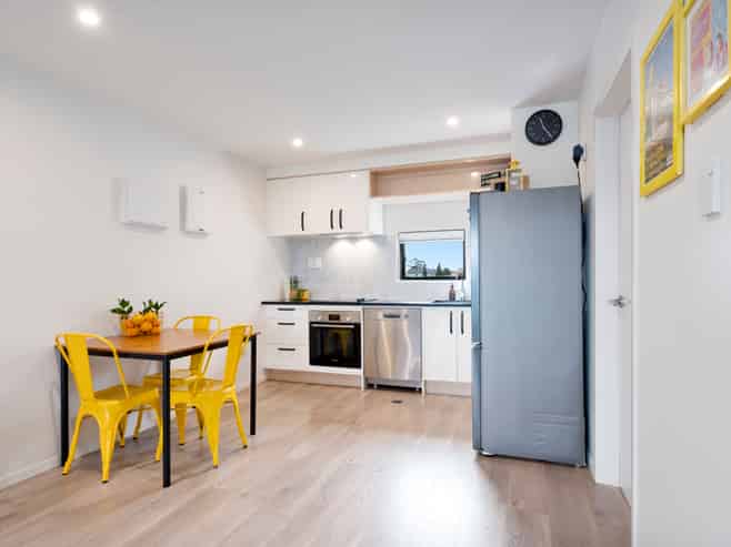 4/115 Swanson Road, Henderson