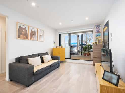 4/115 Swanson Road, Henderson