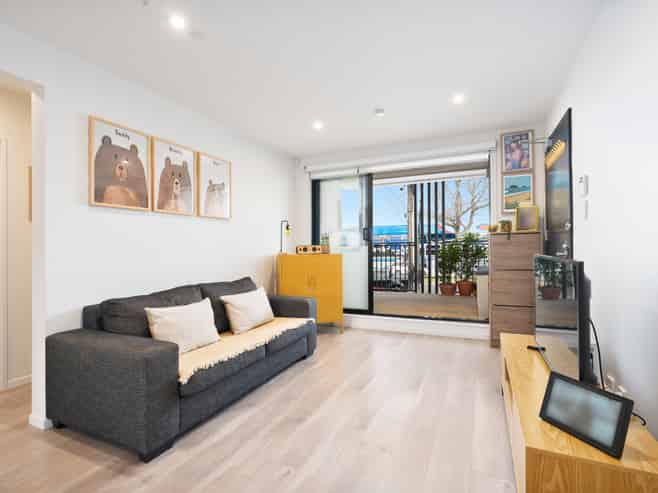 4/115 Swanson Road, Henderson