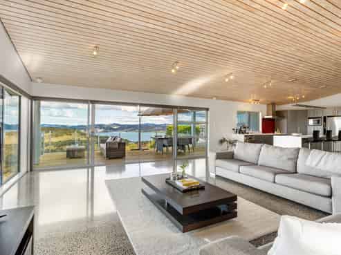 154 Centennial Drive, Whitianga
