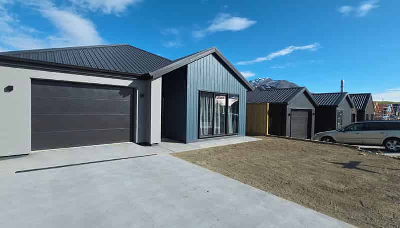 9 Shelduck Road, Jacks Point
