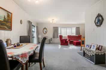 2/377 Blockhouse Bay Road, Blockhouse Bay