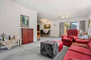 2/377 Blockhouse Bay Road, Blockhouse Bay