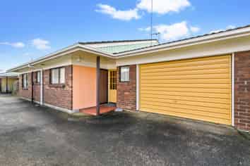 2/377 Blockhouse Bay Road, Blockhouse Bay