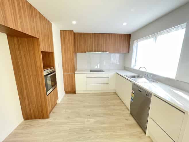 1/61 East Street, Papakura