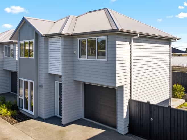 13D Teal Crescent, Beach Haven
