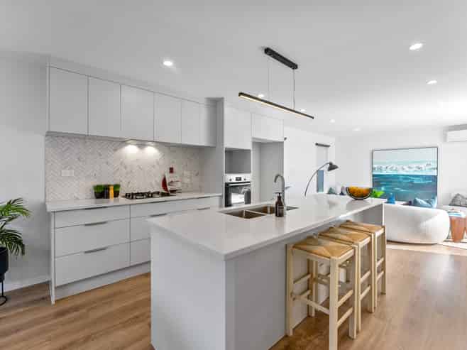 13D Teal Crescent, Beach Haven