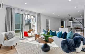 13D Teal Crescent, Beach Haven
