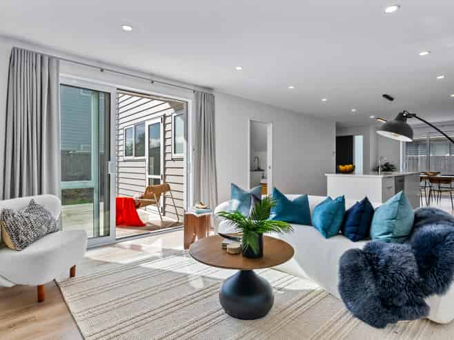 13D Teal Crescent, Beach Haven
