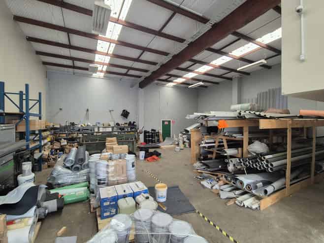 High Quality Workshop in Secure Location