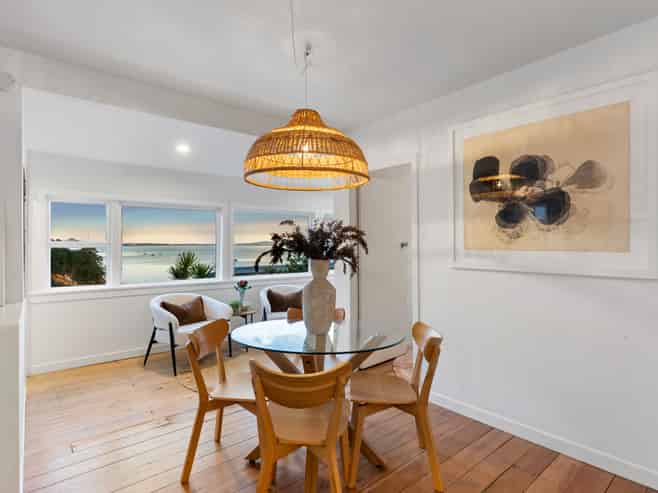 42 Neptune Avenue, Beach Haven