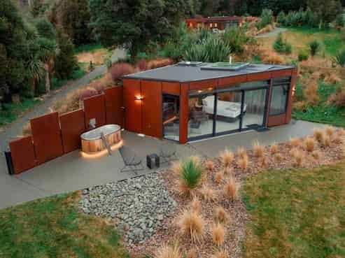 Own a 5 Star FHGC Retreat