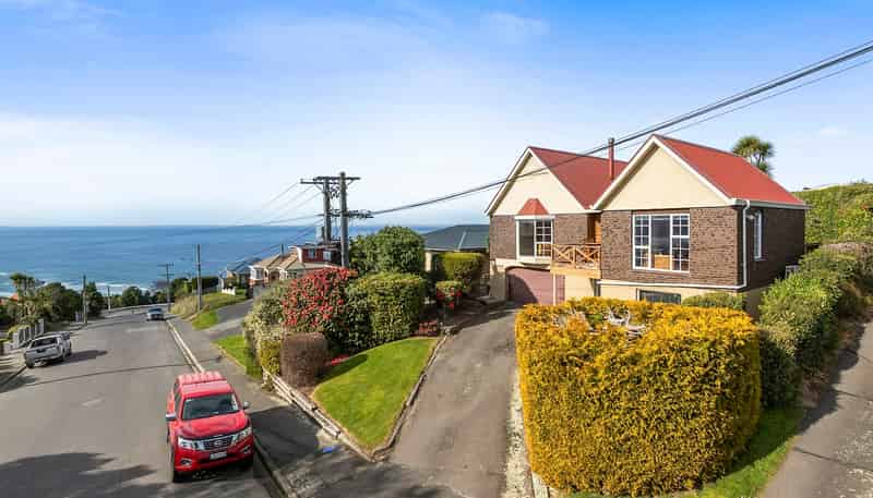 19 Earls Road, Saint Clair