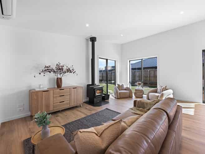 3 Tahi Street, Wanaka