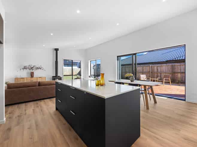 3 Tahi Street, Wanaka