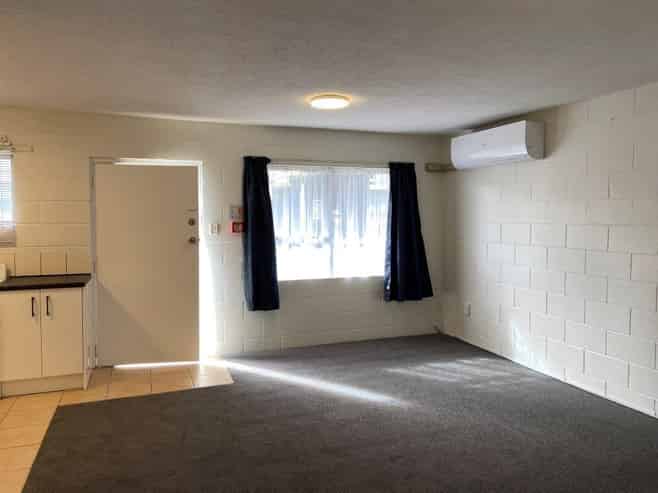 2/11 Rotoiti Street, Johnsonville
