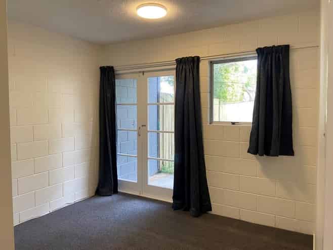 2/11 Rotoiti Street, Johnsonville