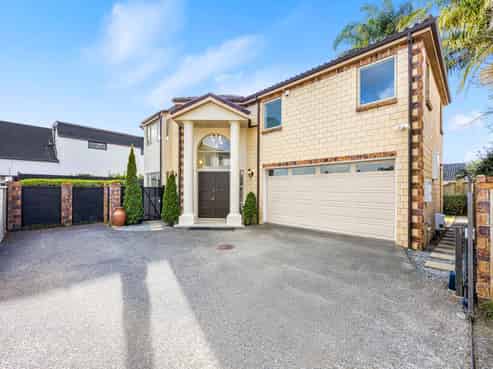 119B The Drive, Epsom