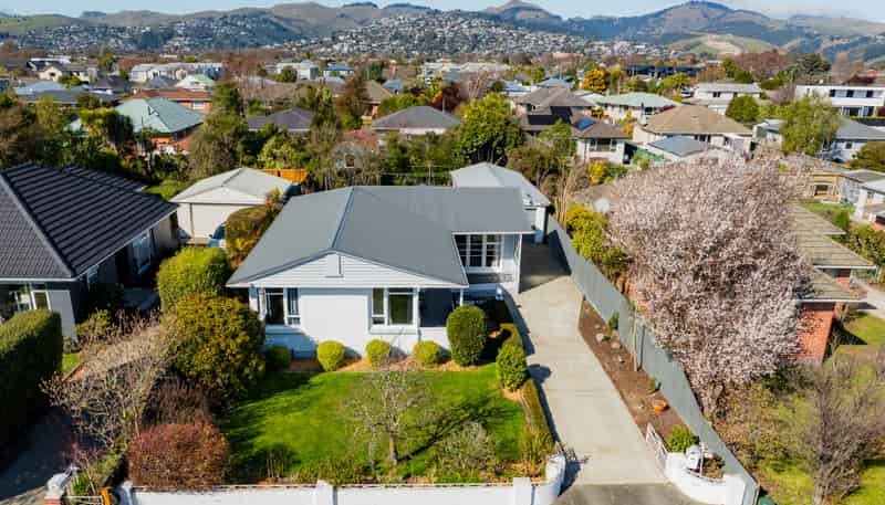 28 Evesham Crescent, Spreydon