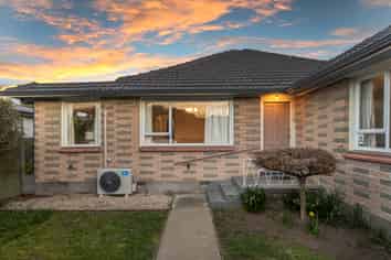 1/14 Farquhars Road, Redwood