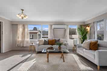1/14 Farquhars Road, Redwood