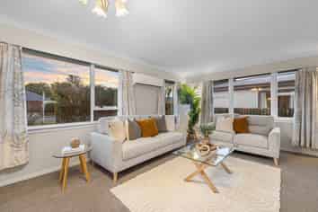1/14 Farquhars Road, Redwood