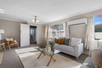 1/14 Farquhars Road, Redwood