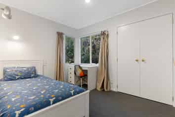 2/32 Church Street, Northcote Point
