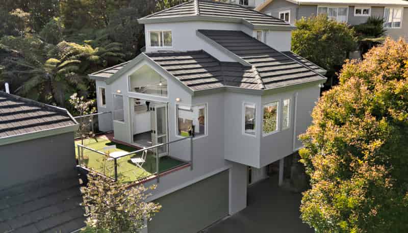 2/32 Church Street, Northcote Point