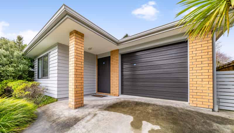 75 Farmer Crescent, Taita