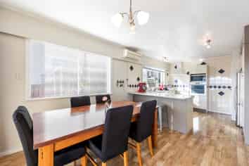 273 Annesbrook Drive, Annesbrook