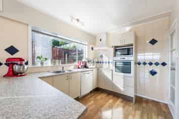 273 Annesbrook Drive, Annesbrook