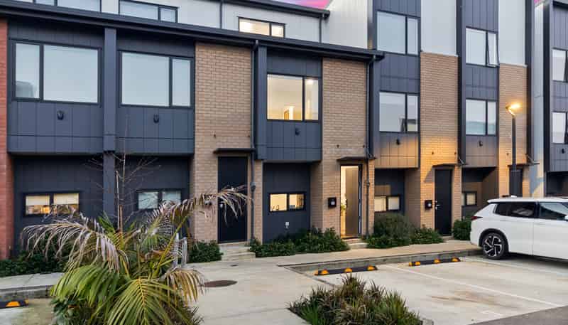 13 Parkwood Avenue, Westgate