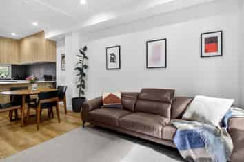 13 Parkwood Avenue, Westgate