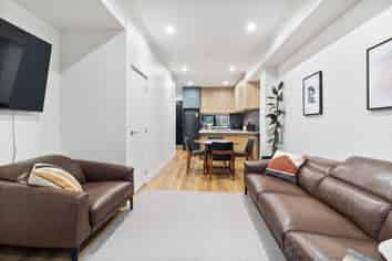 13 Parkwood Avenue, Westgate