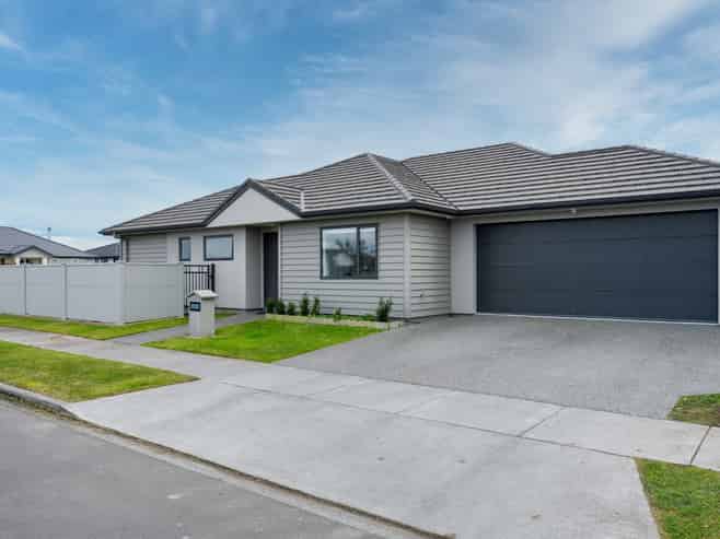 25 Aparima Place, Te Awa
