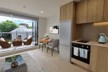 4B/124 Taylors Road, Mount Albert