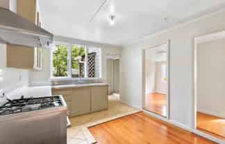 1/28 Ribble Street, Island Bay