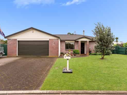 4 Checketts Place, Papamoa