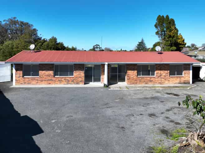5 & 5a Michael Avenue, Dinsdale