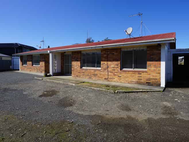 5 & 5a Michael Avenue, Dinsdale