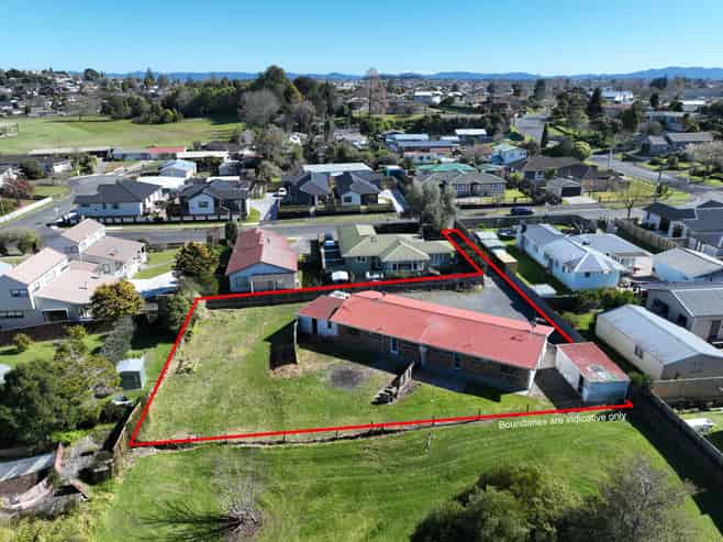 5 & 5a Michael Avenue, Dinsdale