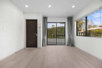 14A & B Grove Lane, Pakuranga Heights